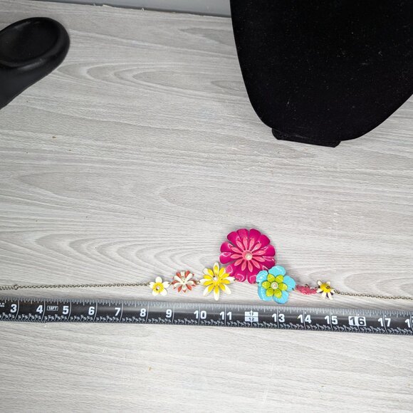 Colorful Metal Floral Necklace & Chain Pink Teal Yellow & Purple w/Lobster Clasp - Picture 9 of 11